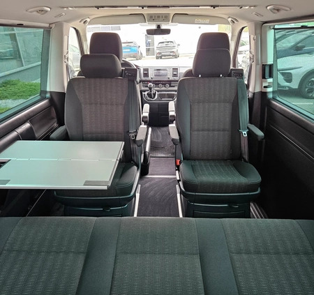 Volkswagen Multivan cena 138000 przebieg: 147000, rok produkcji 2016 z Debrzno małe 742